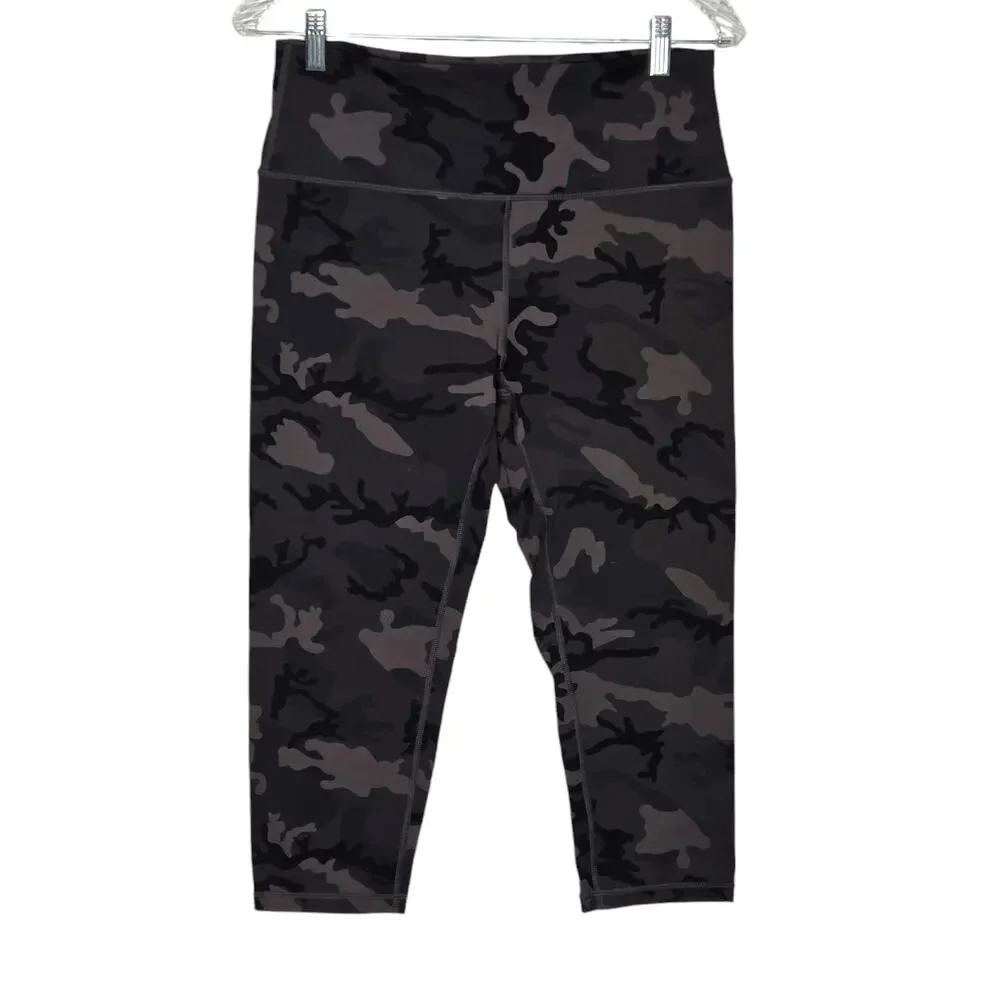 Zyia Active Luxe Forest Camo Hi-Rise Capri Crop Leggings Women's 12
